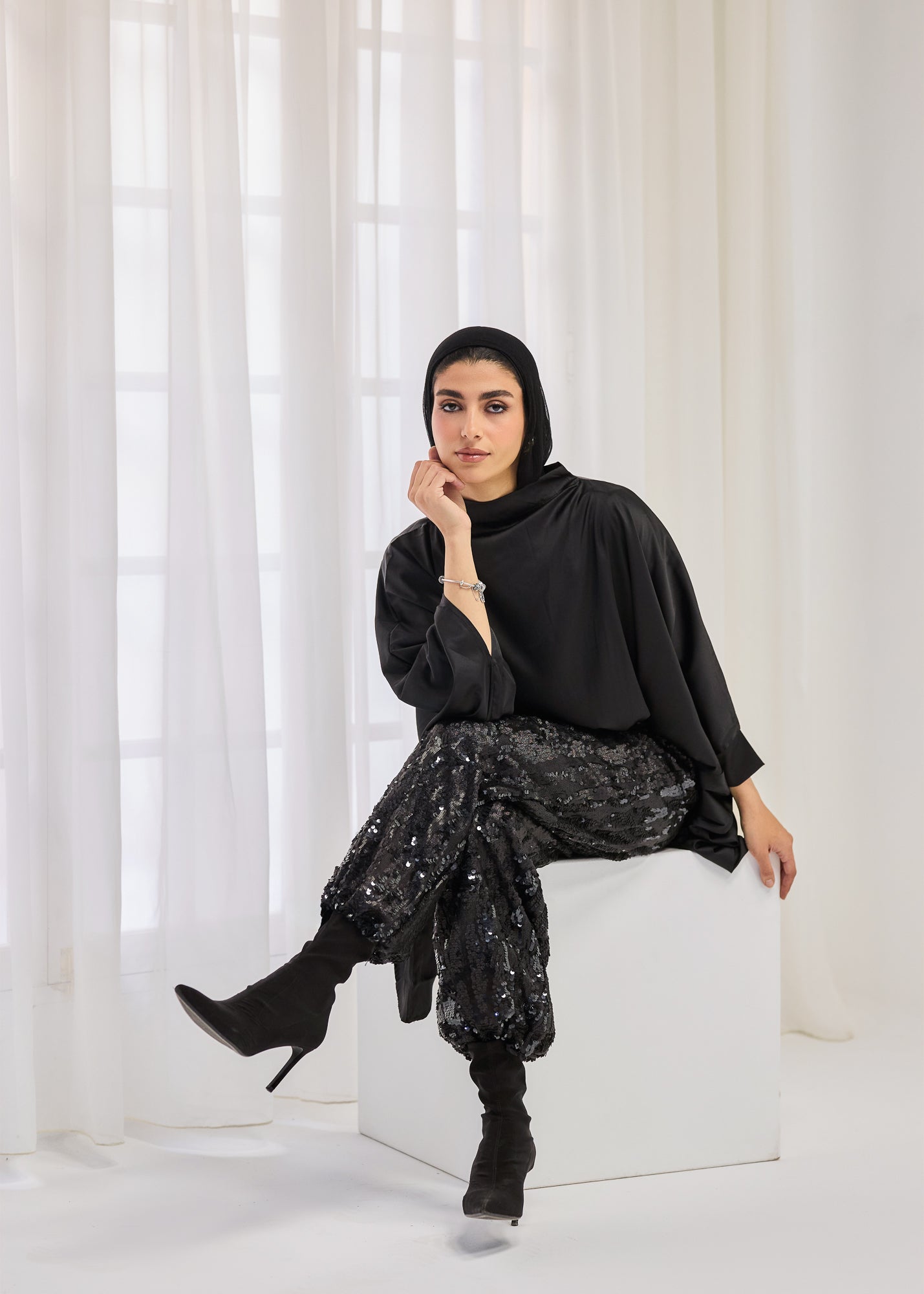 The Gleam Set With Pants – Simple