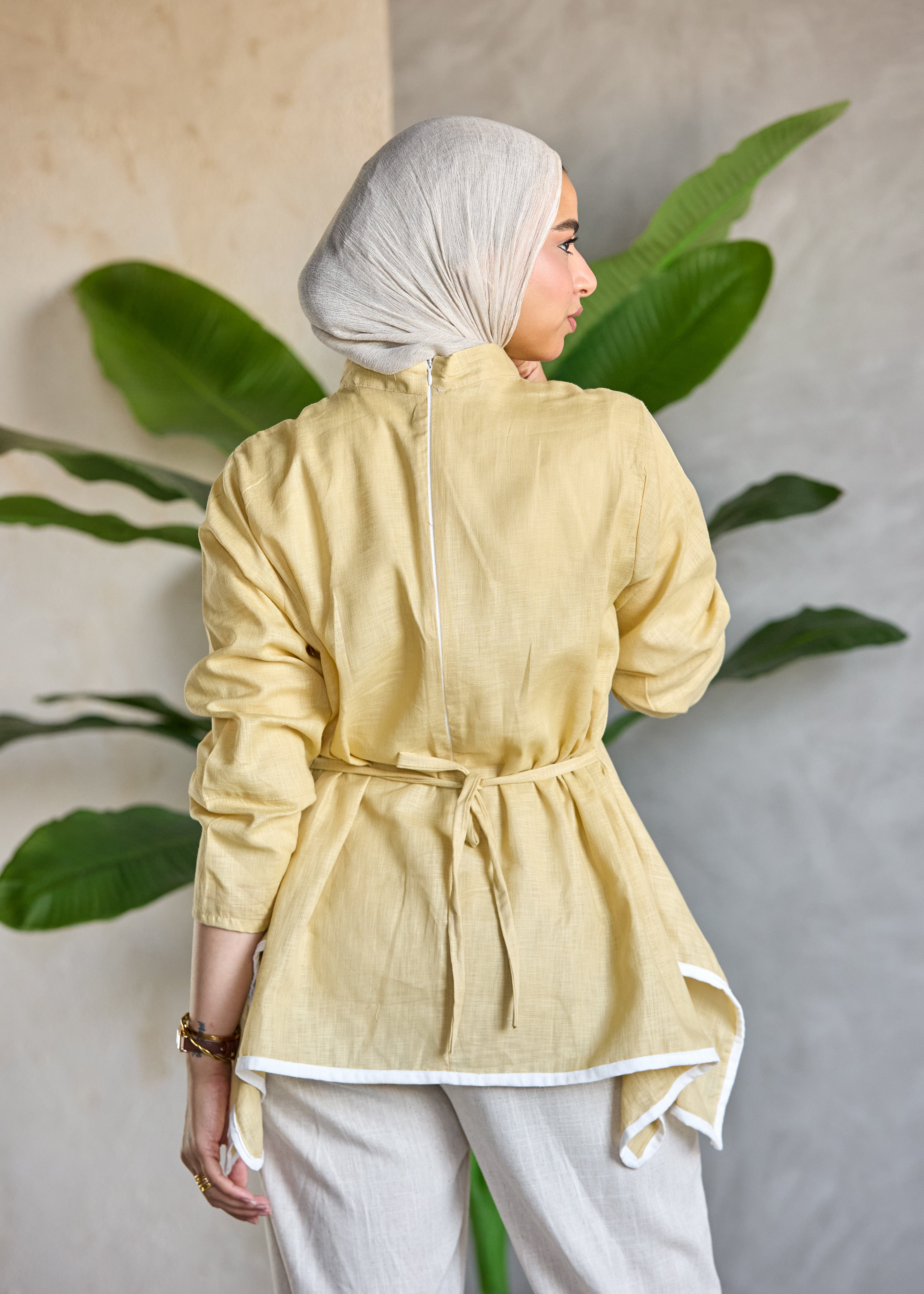 Contrast Line Blouse
