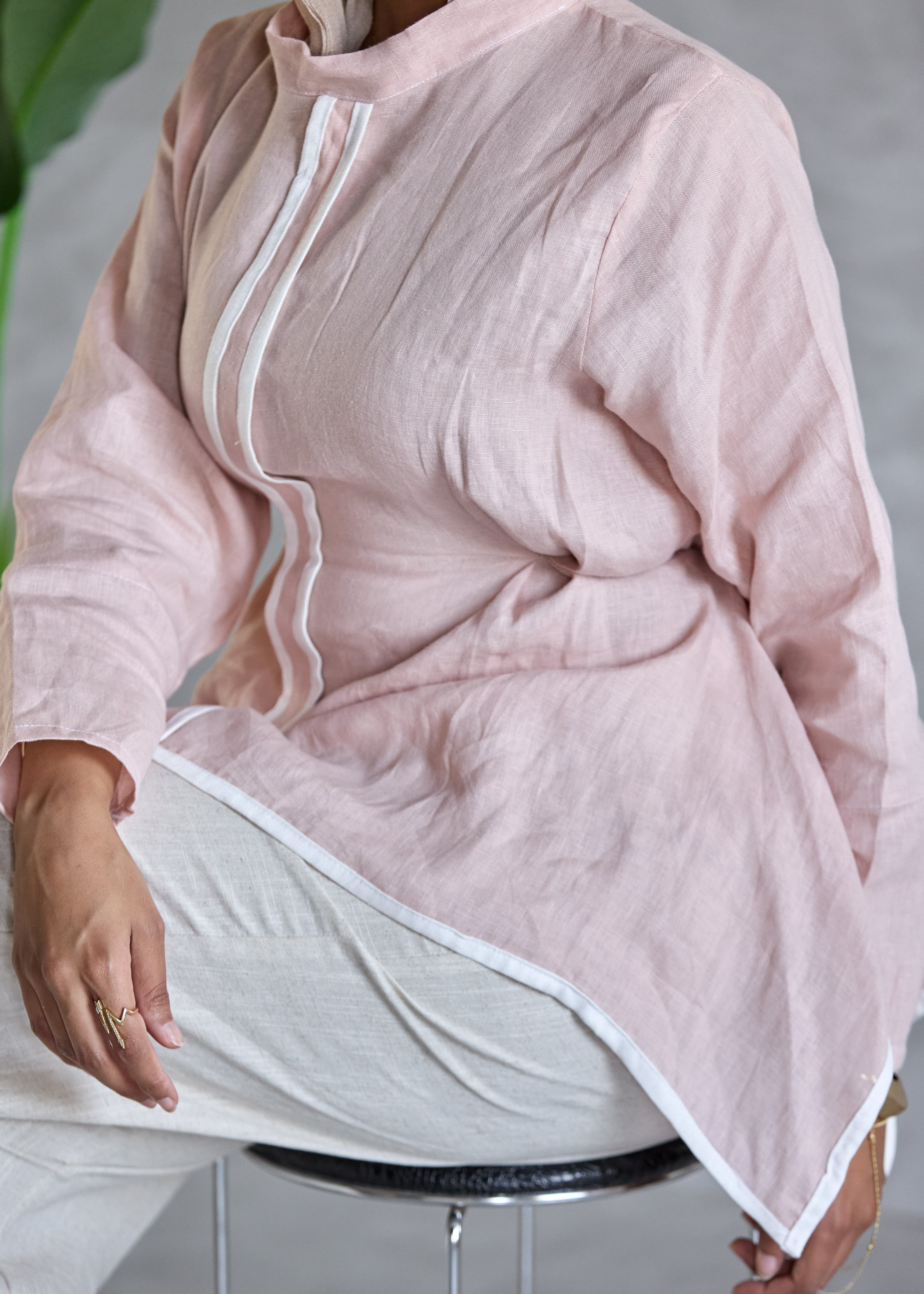 Contrast Line Blouse