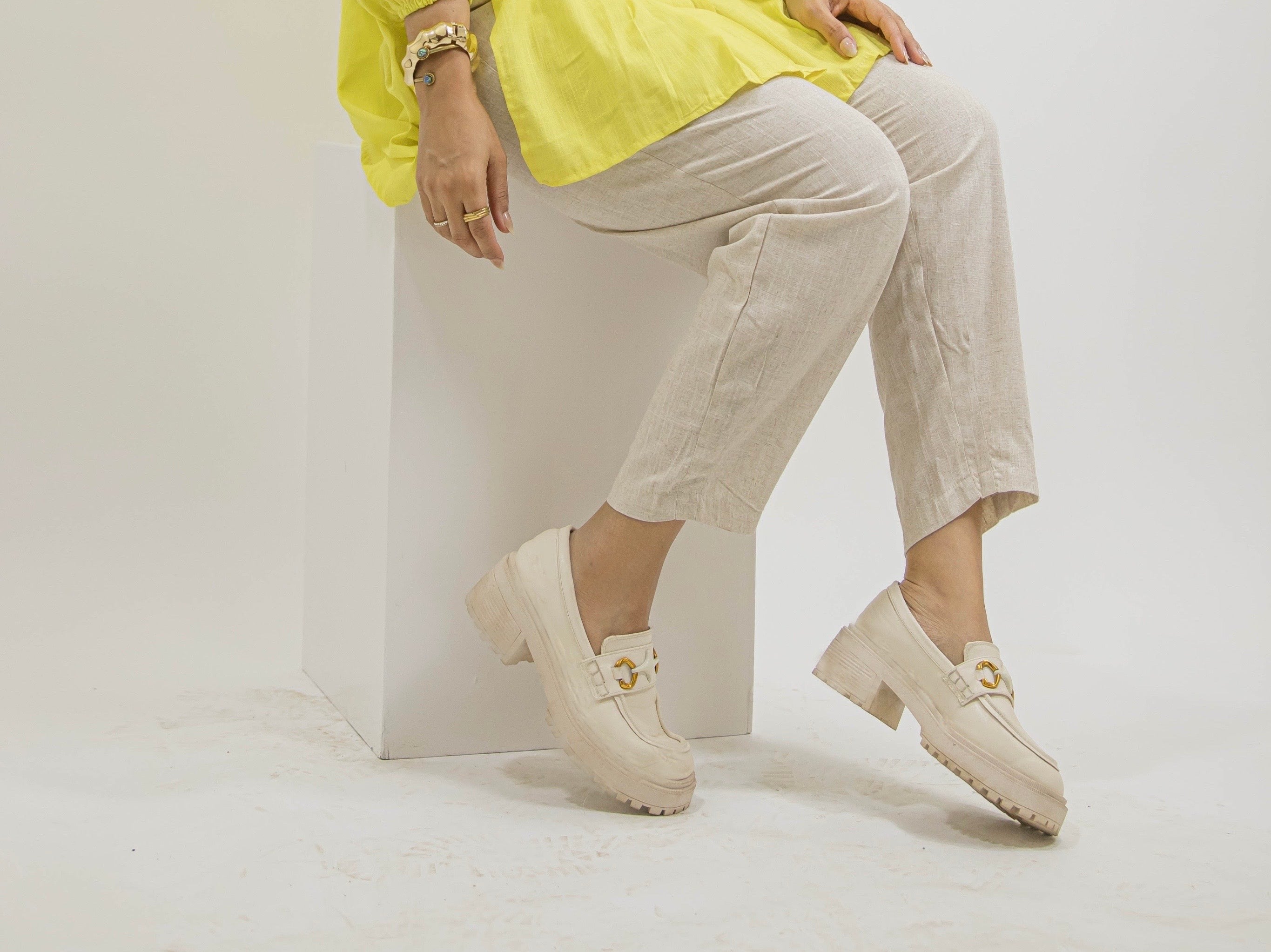 Beige linen pants