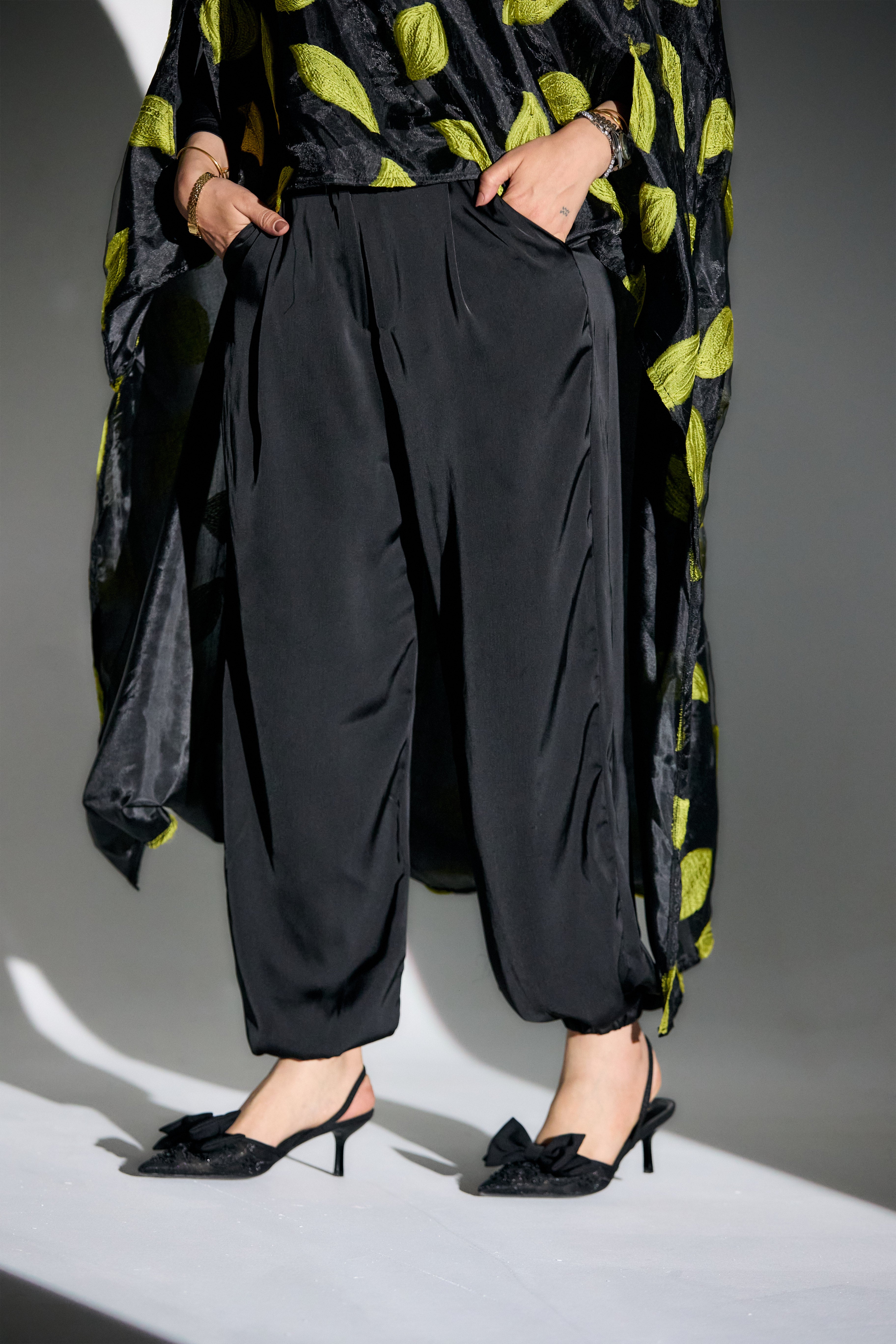Leafline Cape
